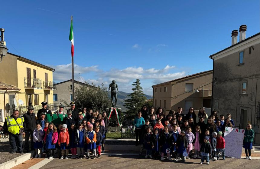 Roccaspinalveti celebra la Giornata dell’Unità Nazionale e delle Forze Armate