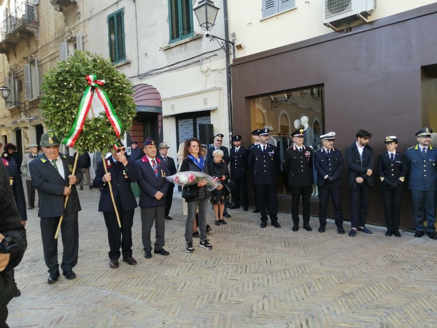 Vasto commemora il 4 Novembre: “Forze Armate messaggeri dei valori della Costituzione”