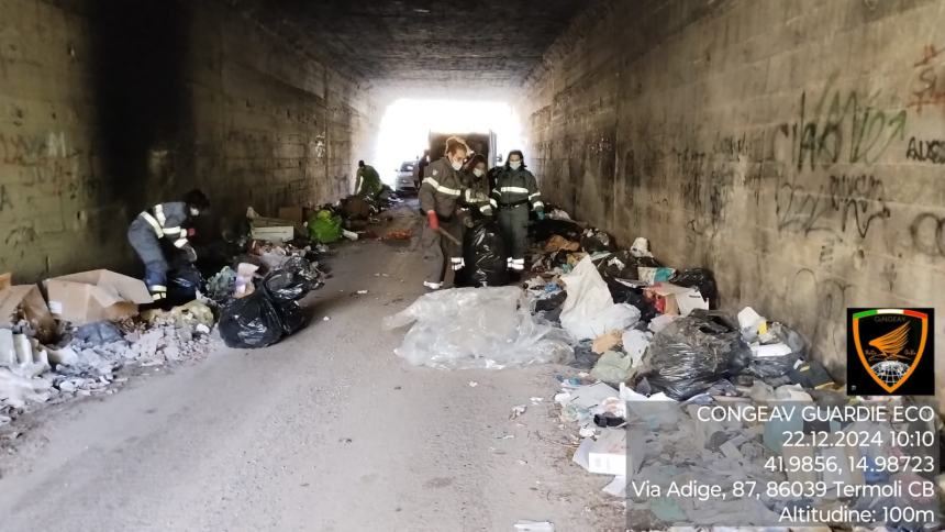 Giornata ecologica in via Lissa e via Adige