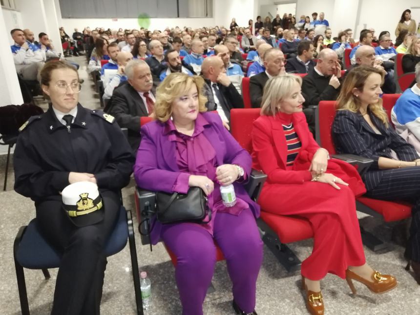 Festa di Natale in Pilkington, Marcovecchio: “Automotive in tempesta ma abbiamo velisti esperti”