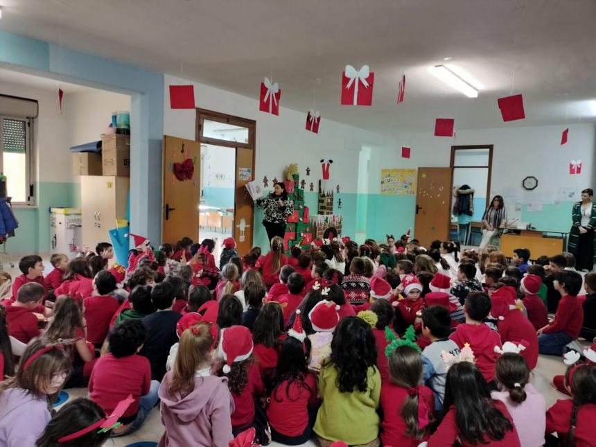 Natale a Scuola tra cinema, lettura espressiva e festeggiamenti 