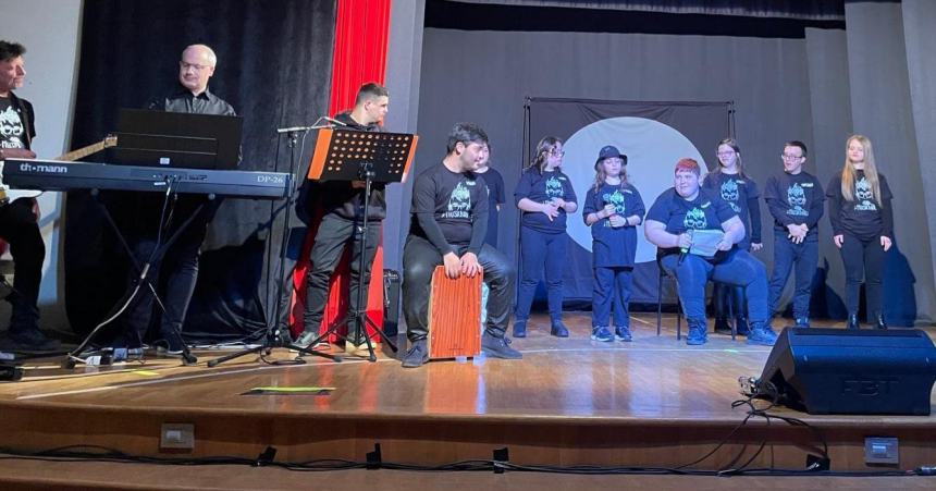 Applausi, sorrisi  ed emozioni per “i MusicAbili” con protagonisti i ragazzi con disabilità