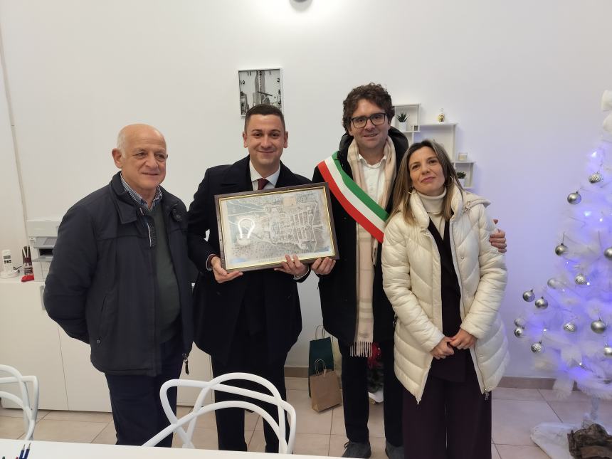 Inaugurata a Vasto la "Altieri Immobiliare": "Se lo sogni puoi farlo"