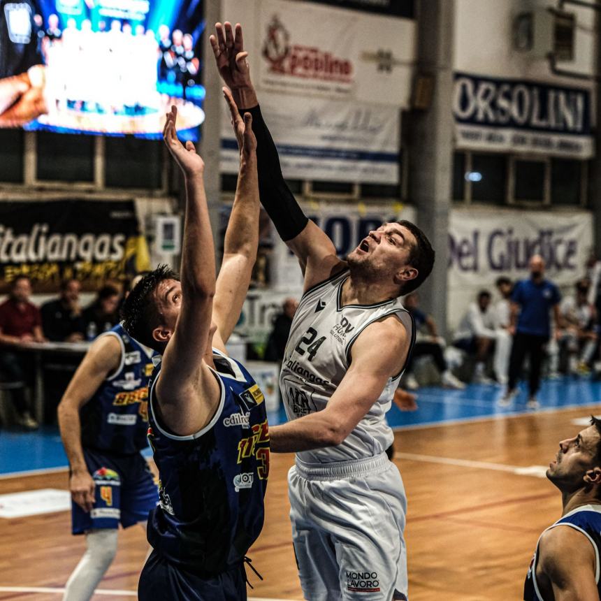 Battuta d'arresto per l'Air basket Italiangas Termoli: al PalaSabetta vince il Bisceglie