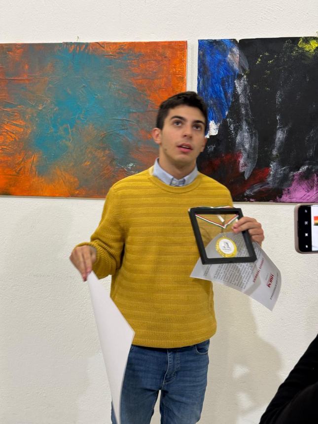 Per Lorenzo Trombino doppio riconoscimento al Premio Internazionale d'arte "Visioni"