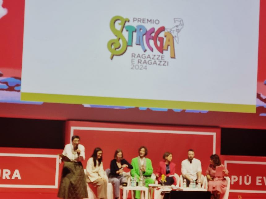 Studenti della "Brigida" protagonisti del Premio Strega Ragazze e Ragazzi 2024