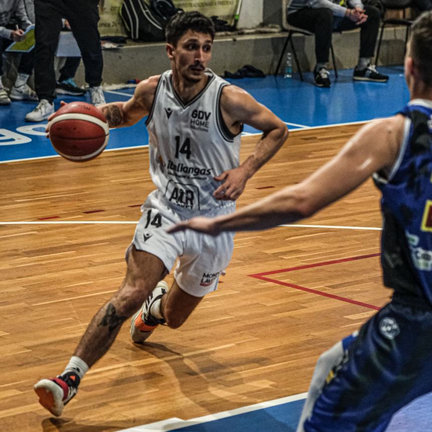 Battuta d'arresto per l'Air basket Italiangas Termoli: al PalaSabetta vince il Bisceglie