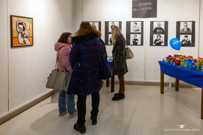 Prensentato a Vasto il calendario Anffas "Gli sguardi nell'anima" con gli scatti di Costanzo D'Angelo