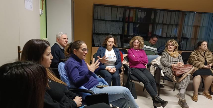 Assistenza in ospedale e fuori, paziente mai lasciato solo: incontro al San Pio