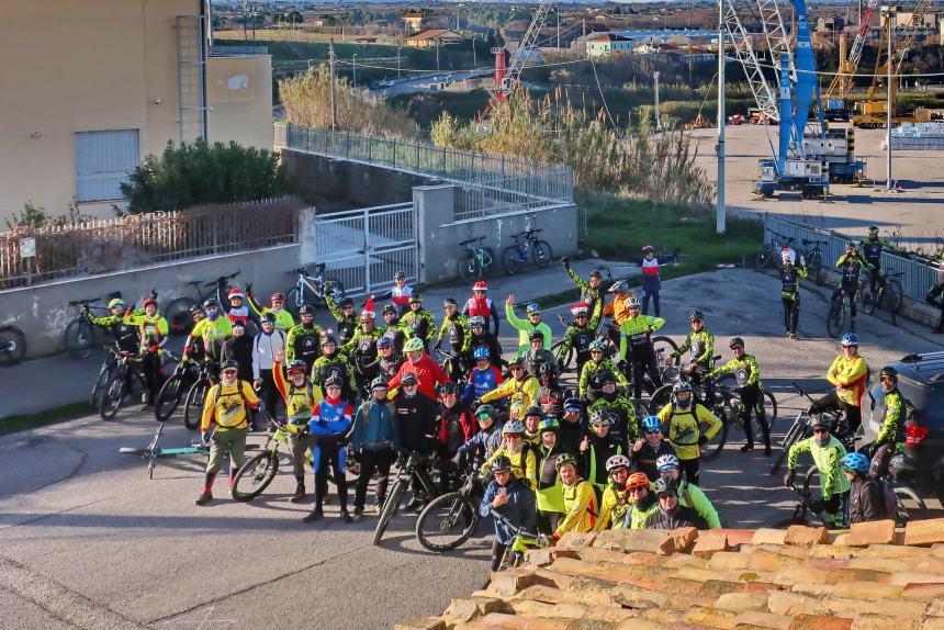 Brindisi in sella per gli amici di gamba di “Abruzzo” e “Vastese in Bike”