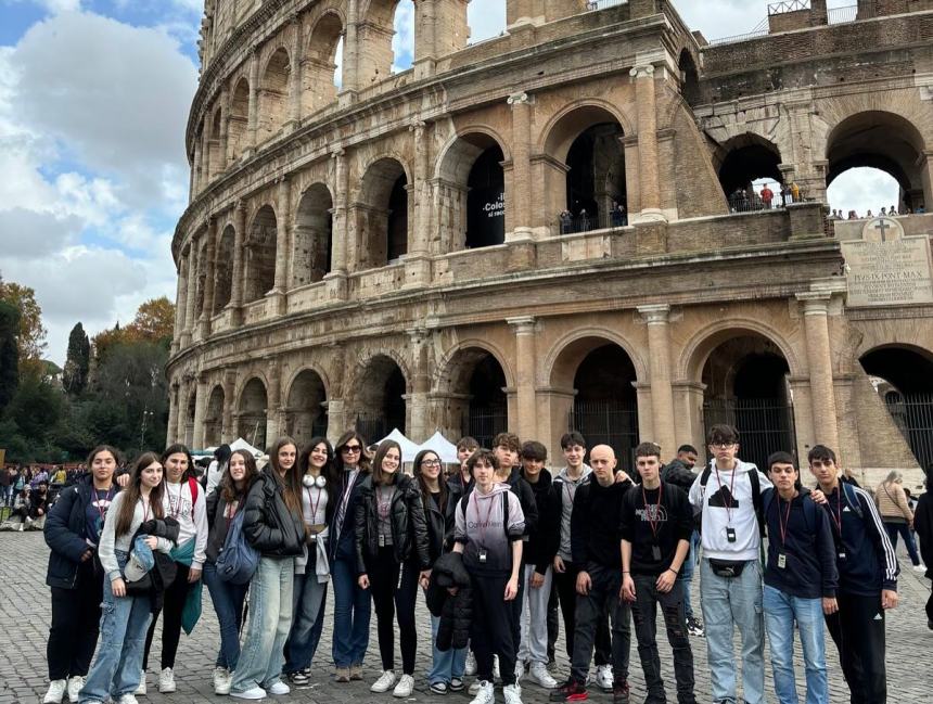 Studenti  del Palizzi di Vasto in visita alla Roma Imperiale