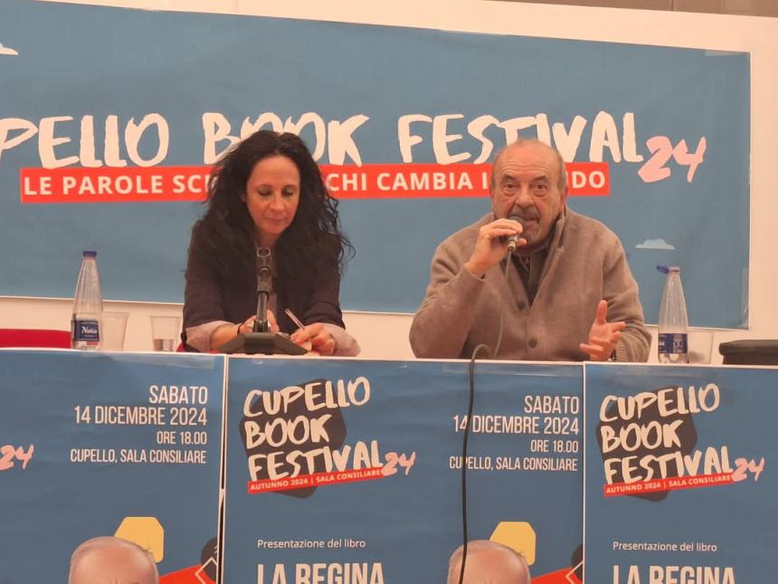 Al Cupello book Festival pienone per Vauro Senesi