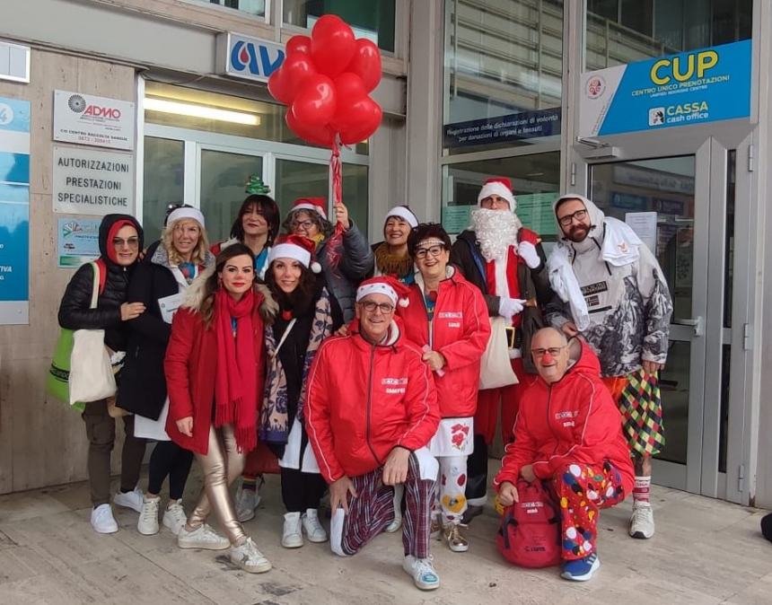 Un gran Natale in ospedale con la Ricoclaun