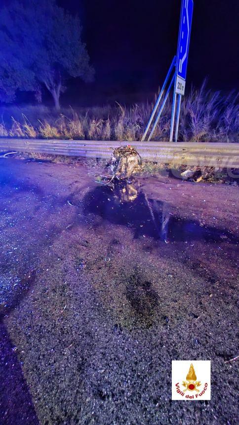 Scontro tra tre auto sulla Trignina: 3 feriti, 1 in condizioni più gravi