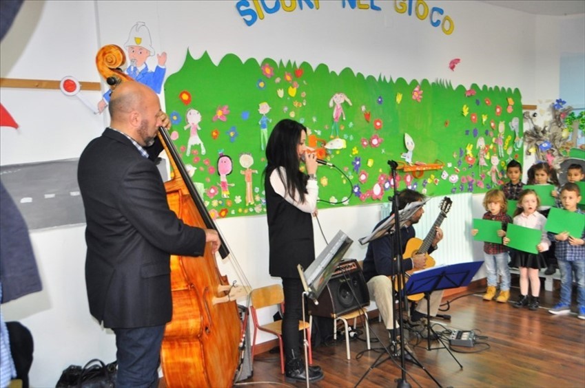 Festa con musica e arte alla Scuola dell'Infanzia Difesa Grande