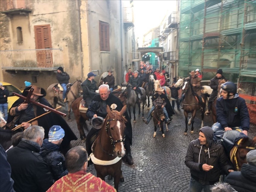 Pellegrinaggio a cavallo in onore di San Biagio
