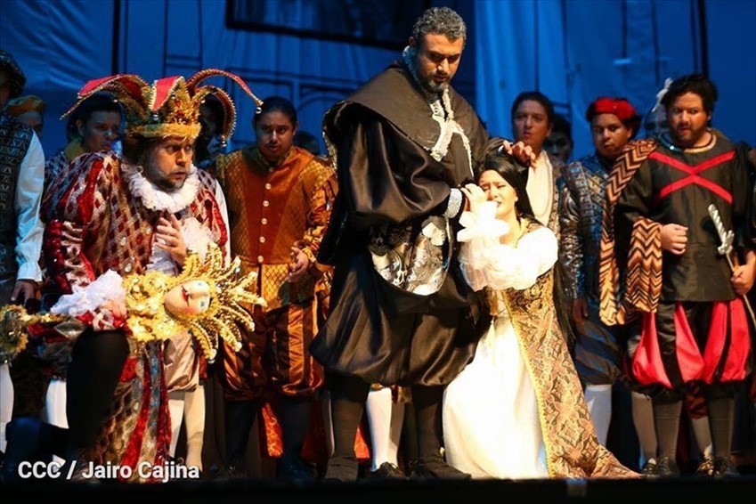 L'abruzzese Jacopo Sipari trionfa con  il "Rigoletto" in Nicaragua