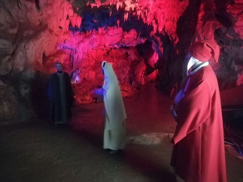 I ragazzi dell'Omnicomprensivo di Gissi in visita alle Grotte di Castelcivita