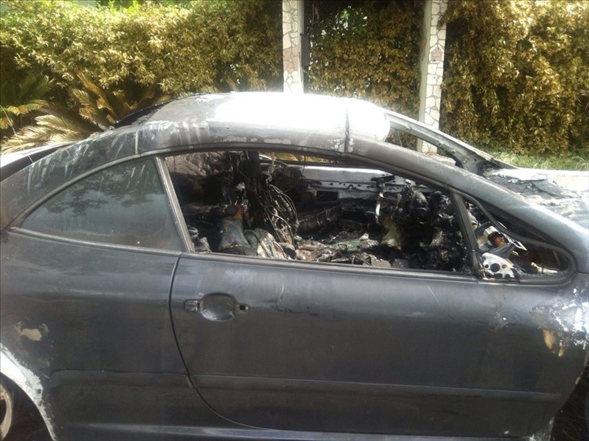 Auto incendiata a San Salvo