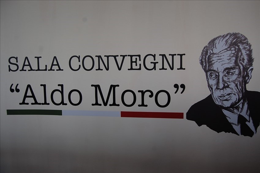 Aldo Moro, inaugurazione della sala convegni