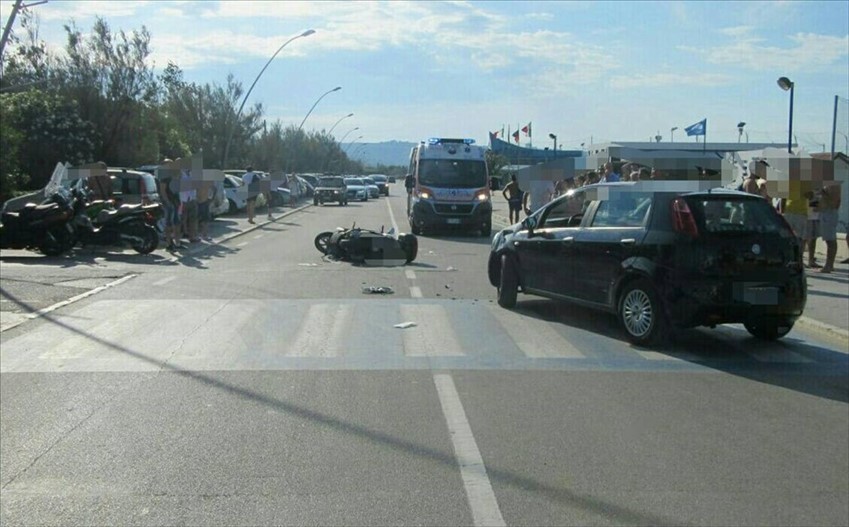 Scontro auto-scooter a San Salvo Marina, donna trasportata in ospedale