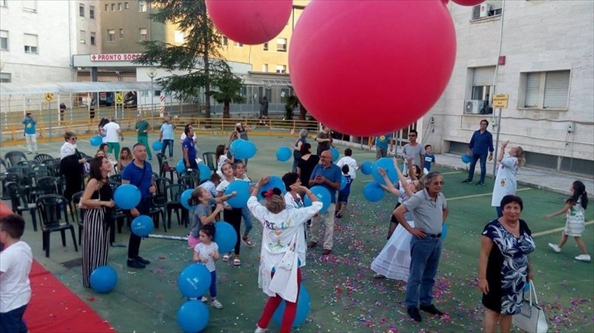 Un grande concerto in ospedale con la Ricoclaun e la Mattioli Big Band