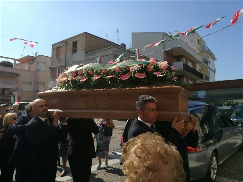I funerali di Maria Barducci