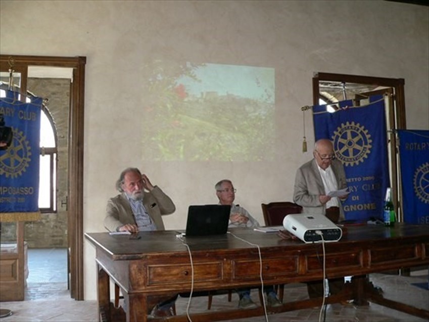 I Rotary Club del Molise riuniti a Civitacampomarano per ricordare Vincenzo Cuoco