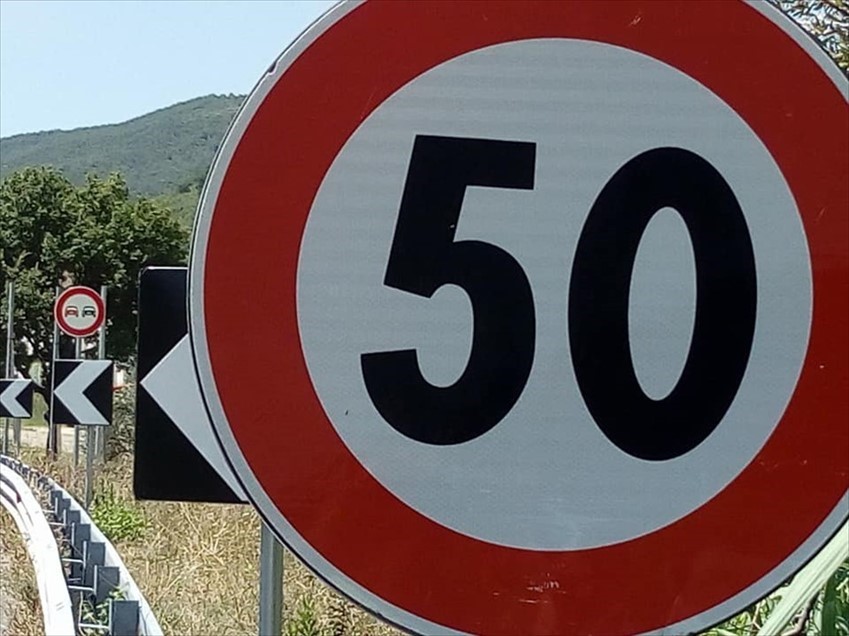 Trignina un limite di 50 km orari terrorizza gli automobilisti