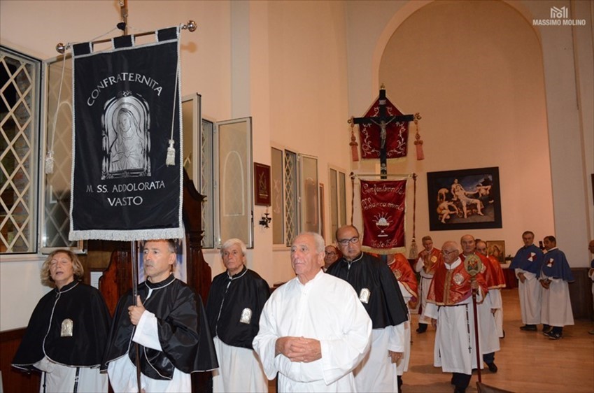 Nella chiesa di San Lorenzo il 172esimo anniversario dell'apparizione della Madonna a Salette