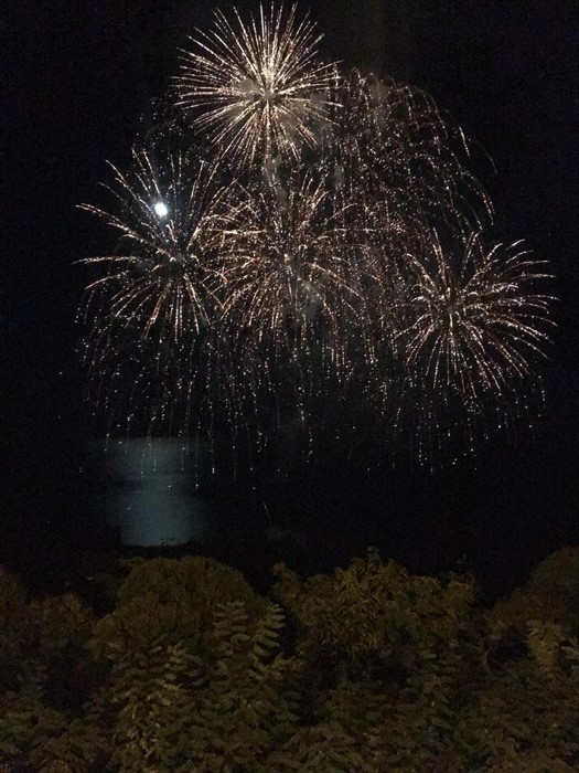I The Kolors ed i fuochi d'artificio chiudono le festività di San Michele