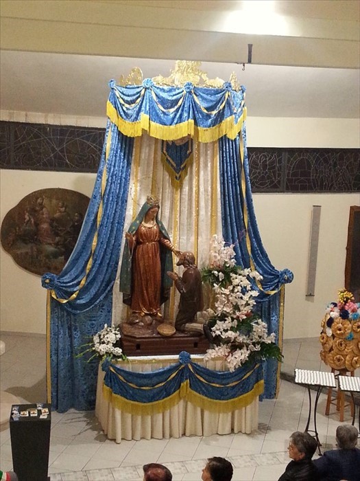 La statua della Madonna dei Miracoli arriva al Santuario del Beato Angelo