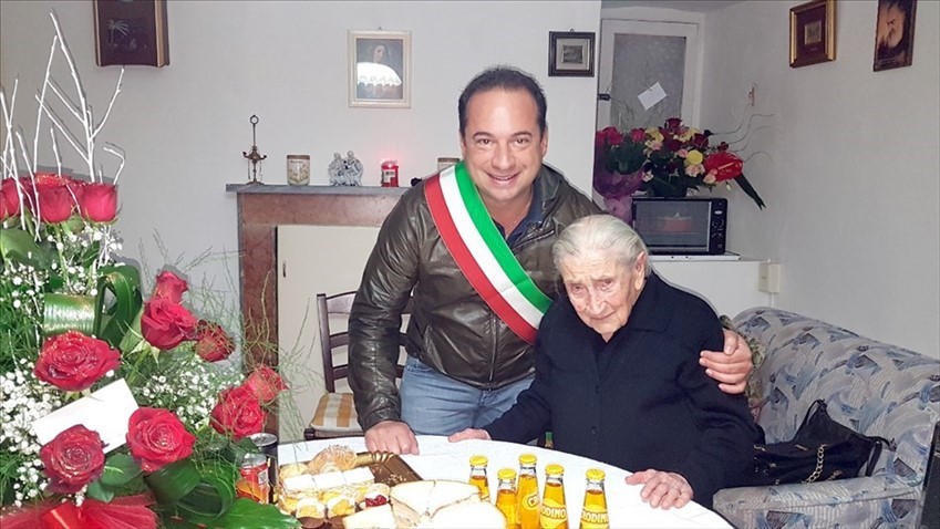 Montenero, si festeggiano i 100 anni di Gennarina D'Andrea