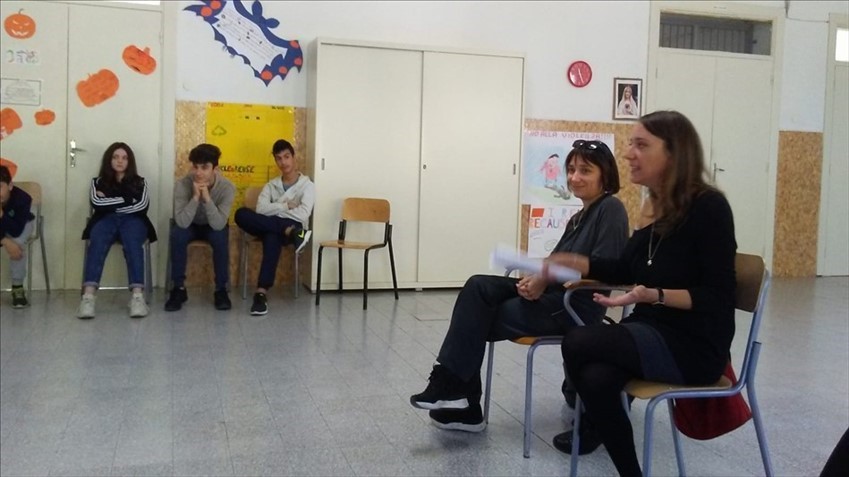 Gli studenti della Spataro di Gissi incontrano la scrittrice Francesca Bertuzzi