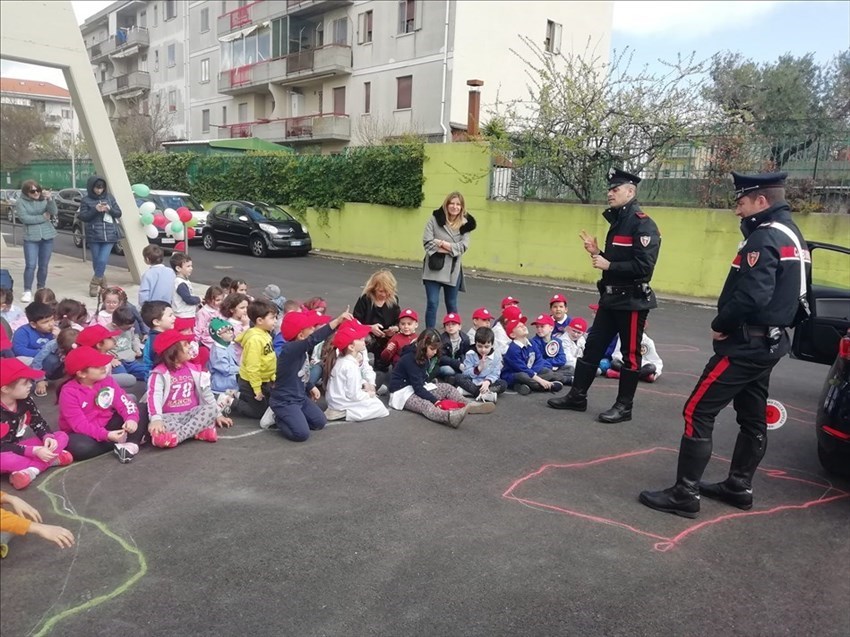 Visita dei Carabinieri di Vasto presso la Nuova Direzione Didattica