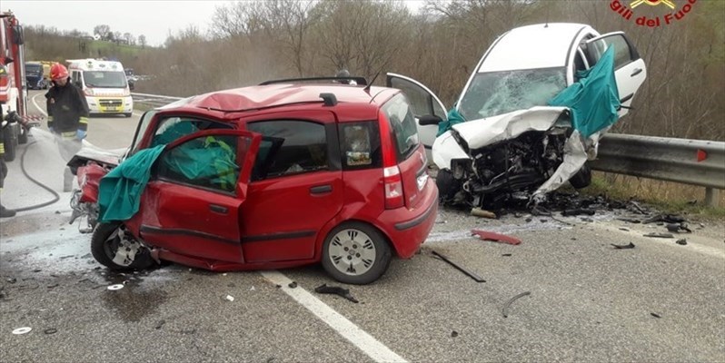 Termoli: Tragico Schianto Sulla Bifernina, Salgono A 5 I Morti