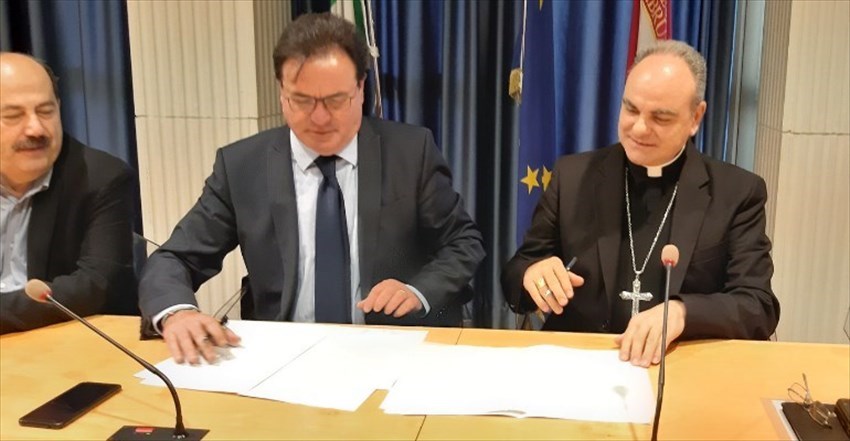 Turismo religioso, firmato l'accordo tra la Regione e la Conferenza Episcopale Abruzzo