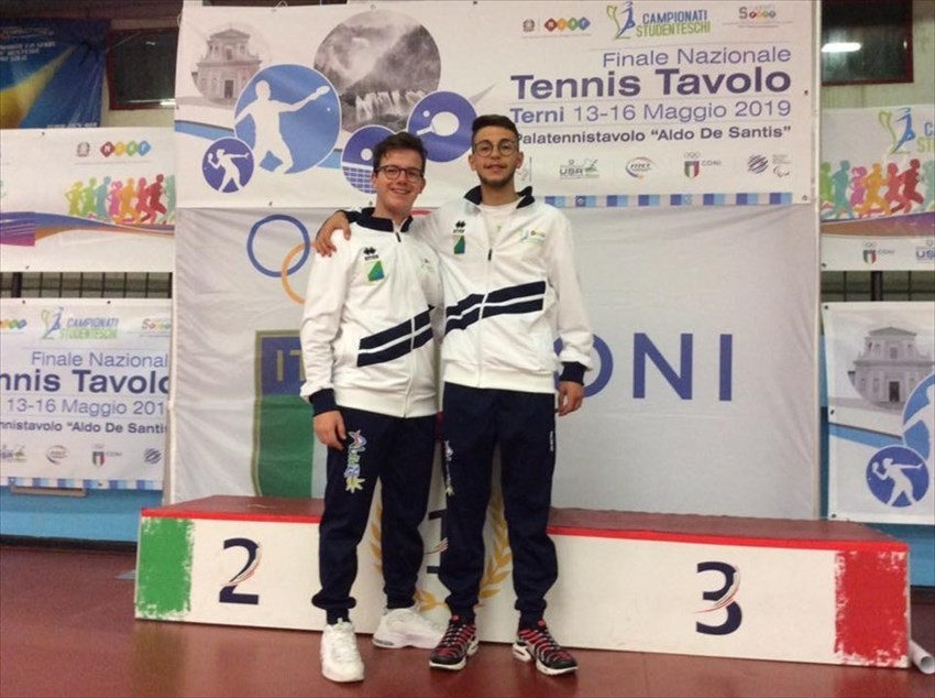 Il Mattei e il Mattioli alle finali di tennistavolo a Terni