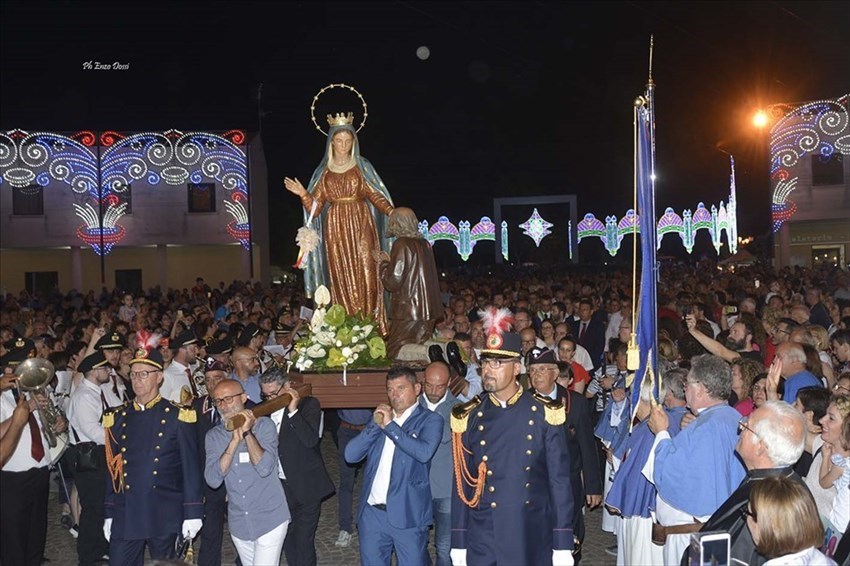 ​ Grande partecipazione alla Processione della Madonna dei Miracoli