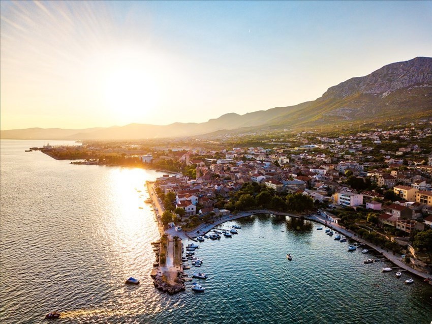 ‘Adriatico. Il mare che unisce’, il film sulle minoranze albanesi e croate