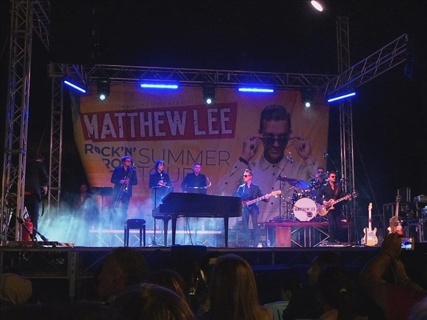 Ritmo indiavolato al concerto di Matthew Lee per la festa di San Paolo