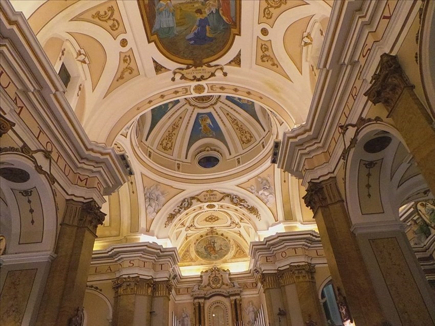 Chiesa gremita a Palmoli per il concerto di Luigi Petta