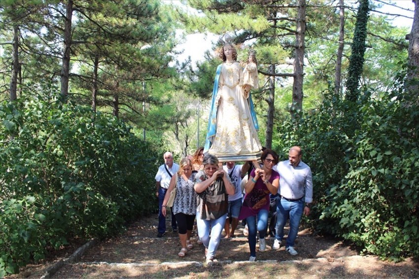 Fede e tradizione nella festa della Madonna di Montecastello