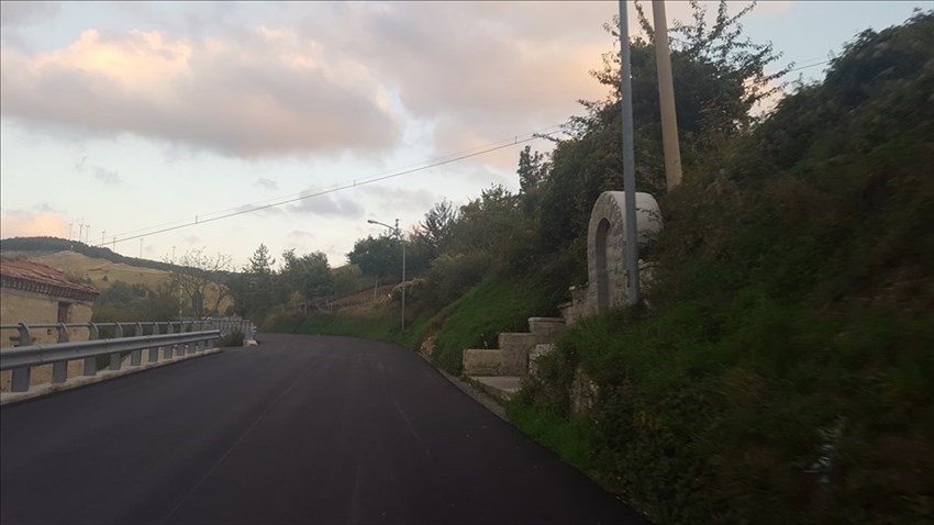 A Castiglione Messer Marino rifacimento asfalto in varie zone del paese