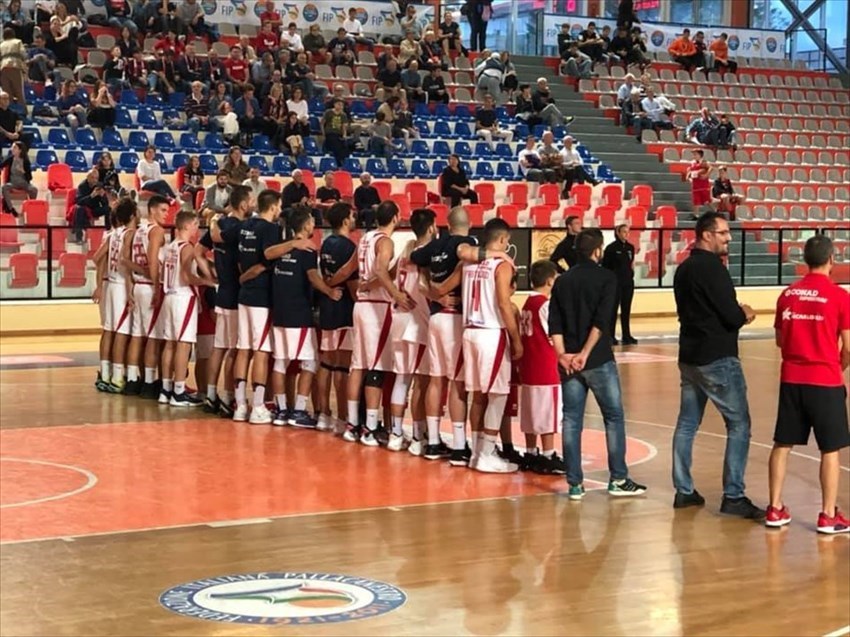 La Vasto Basket all'esordio non stecca, battuto Pesaro 67-61
