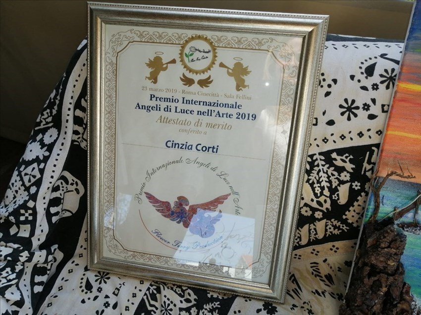 Cinzia Corti: «Grazie a Vasto vinco tanti premi con le mie opere»