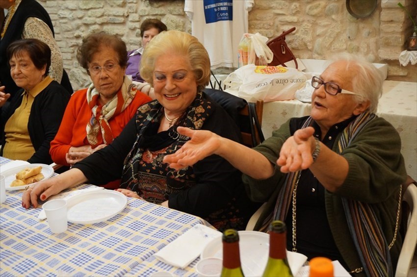 "Amici degli Anziani" in festa per San Martino