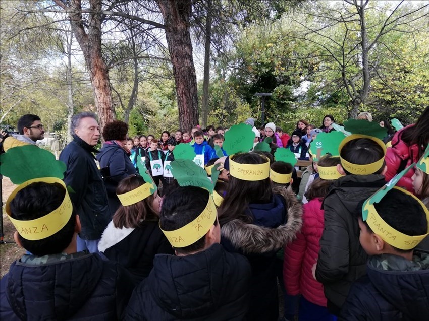 ​Atessa, celebrata la Festa dell'albero con 30 piantumazioni