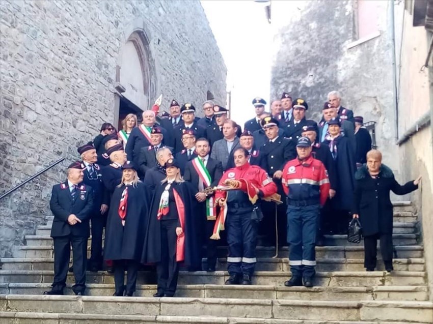 Grande e sentita partecipazione al raduno dell'Associazione nazionale Carabinieri