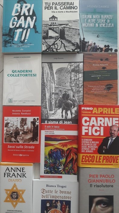 Sale in cattedra il libro di Michele Castelli "Italiani mata burros"